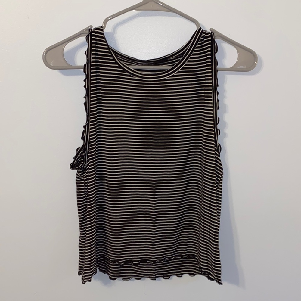 american eagle tank top striped